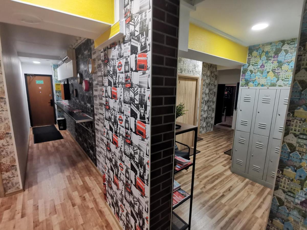Bar-Celona - Rooms & Beds فيلنيوس المظهر الخارجي الصورة
